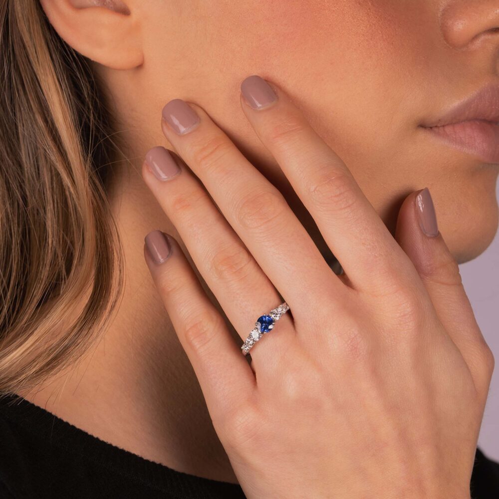 Solo acc. centre 0,67 ct / bts 0,57 ct
B227 – Image 2