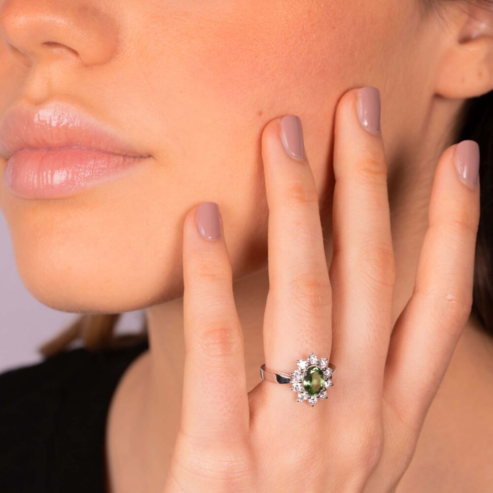 Bague Tsavorite 1,15 ct / 10 bts - 0,80 ct
F2316 – Image 2