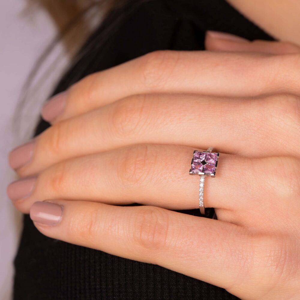 Bague Saphirs roses 0,4 ct / 12 bts - 0,10 ct
AB2329 – Image 2
